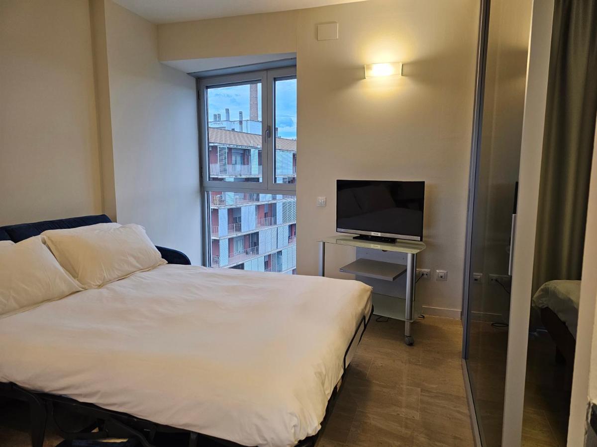 Apartaments Els Quimics 지로나 외부 사진