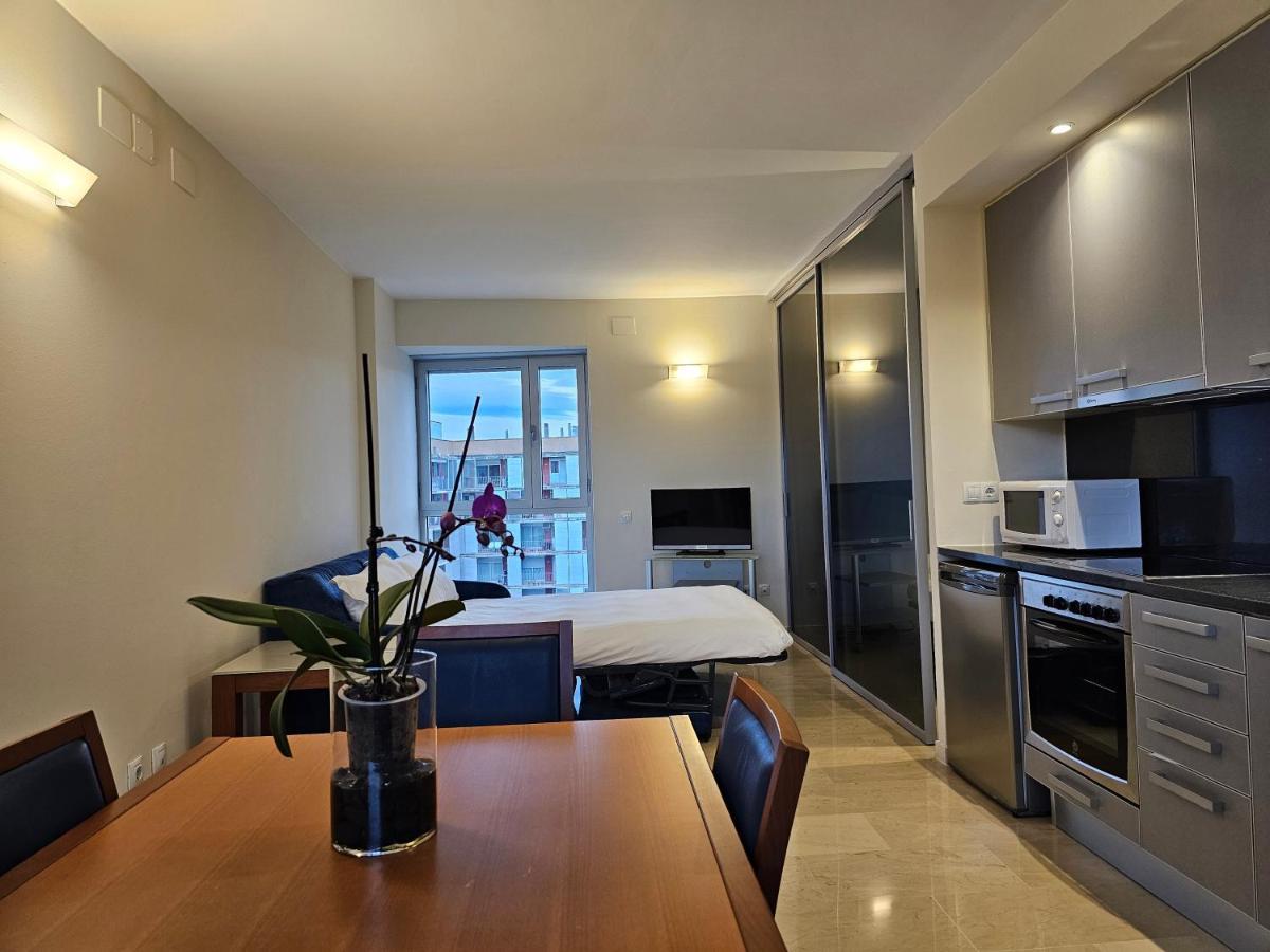 Apartaments Els Quimics 지로나 외부 사진