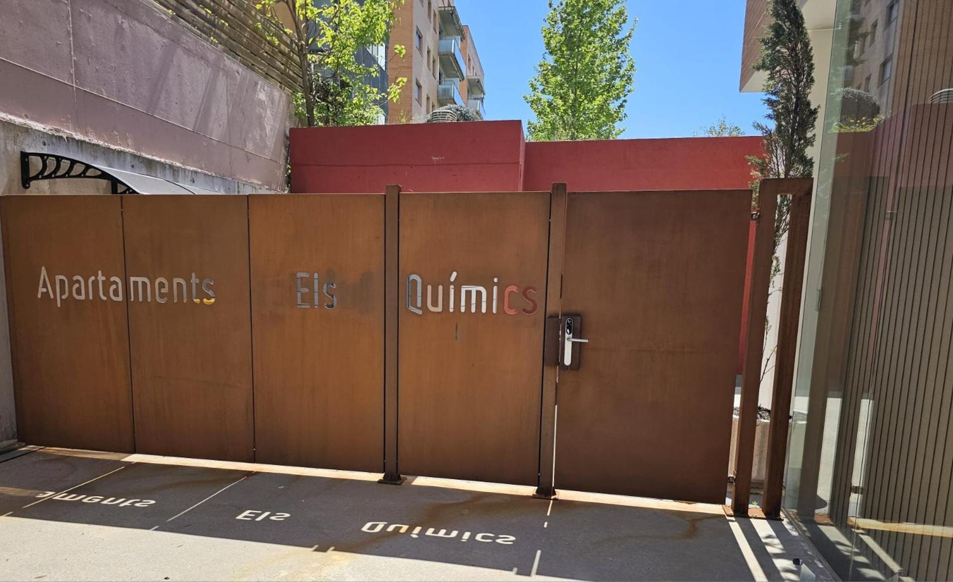 Apartaments Els Quimics 지로나 외부 사진